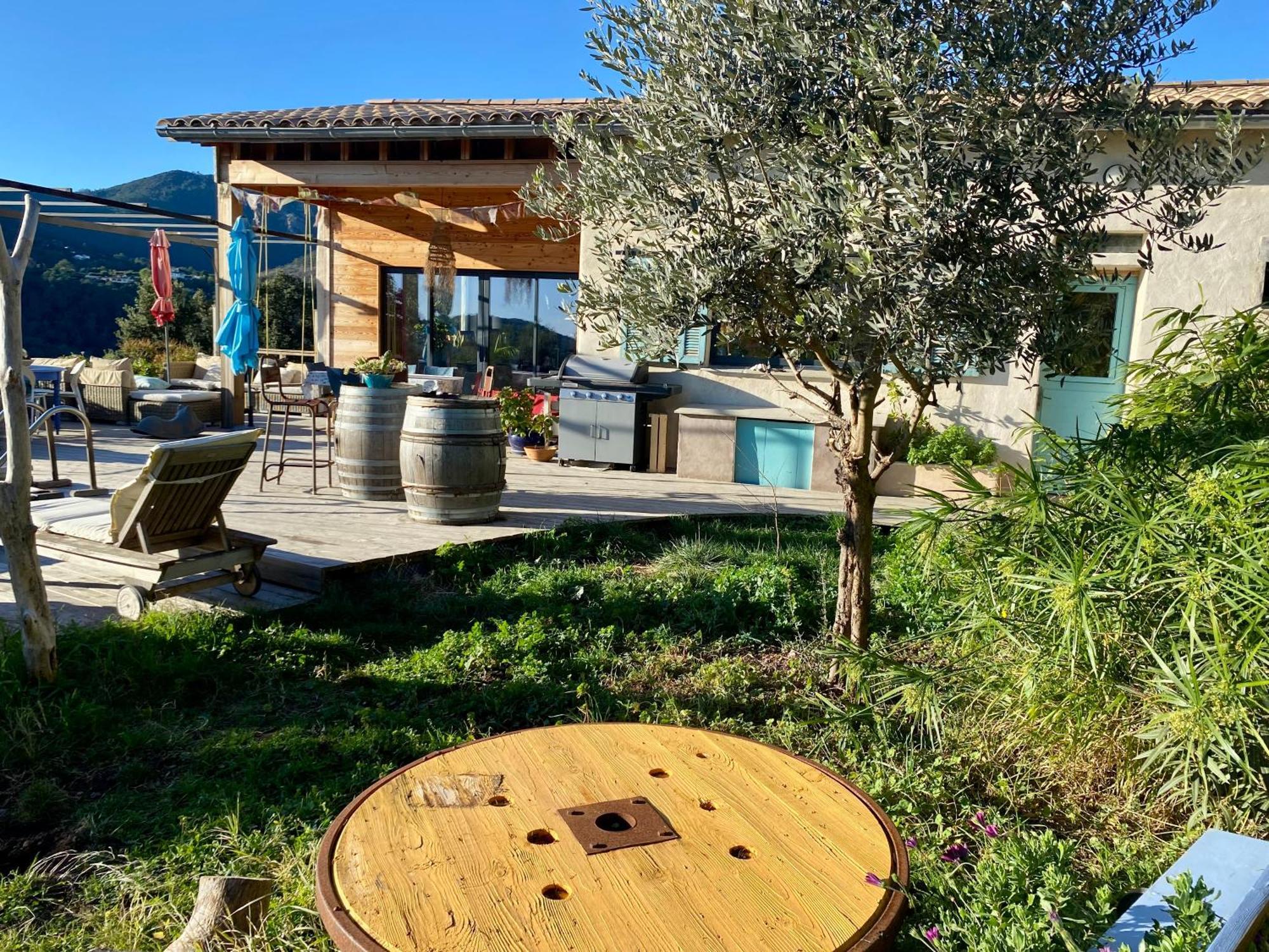 Sawubona Hotell Les Adrets-de-l'Estérel Exteriör bild