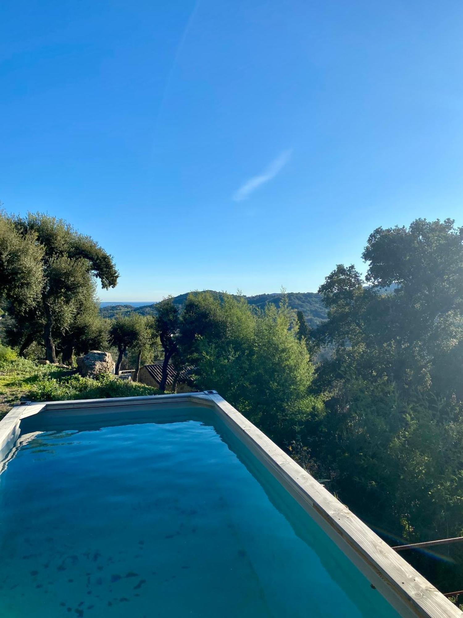 Sawubona Hotell Les Adrets-de-l'Estérel Exteriör bild